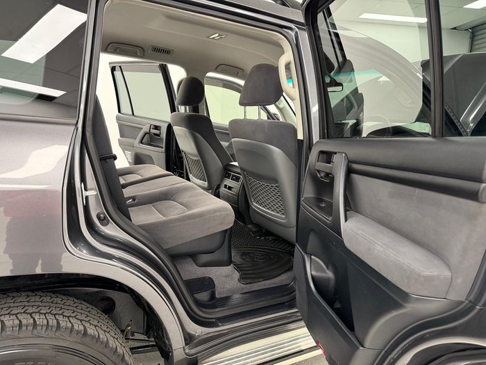 2019 Toyota Landcruiser GXL VDJ200R 4X4 Dual Range Graphite