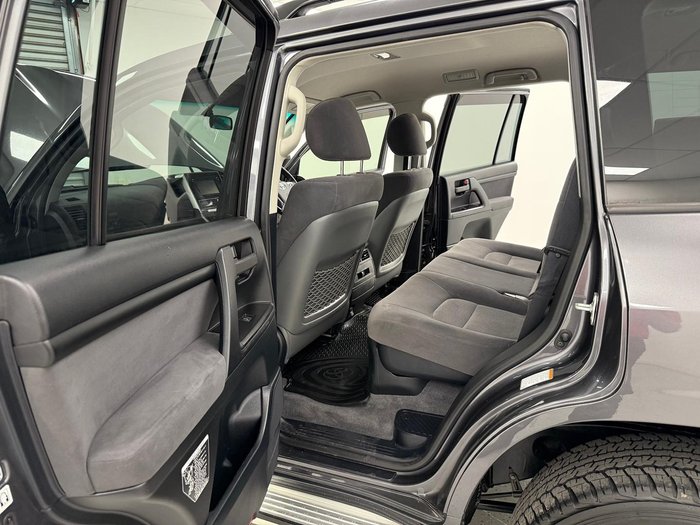2019 Toyota Landcruiser GXL VDJ200R 4X4 Dual Range Graphite
