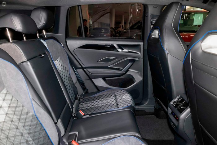 2025 Volkswagen Tiguan 150TSI R-Line