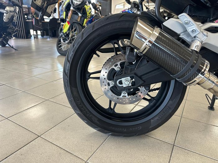 2022 CFMOTO 650MT MT White