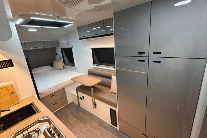 2026 Union RV Tourer 18Ht