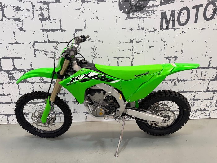 2025 Kawasaki KX250X KX Green