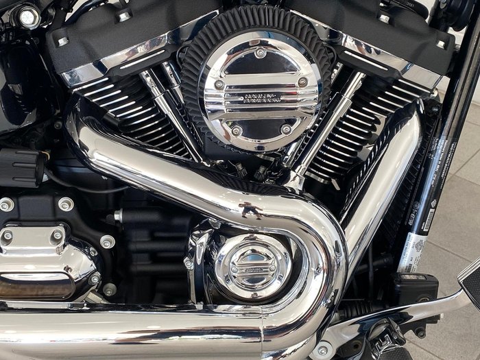 2020 Harley-Davidson Sport Glide 107 (FLSB) Softail Blue