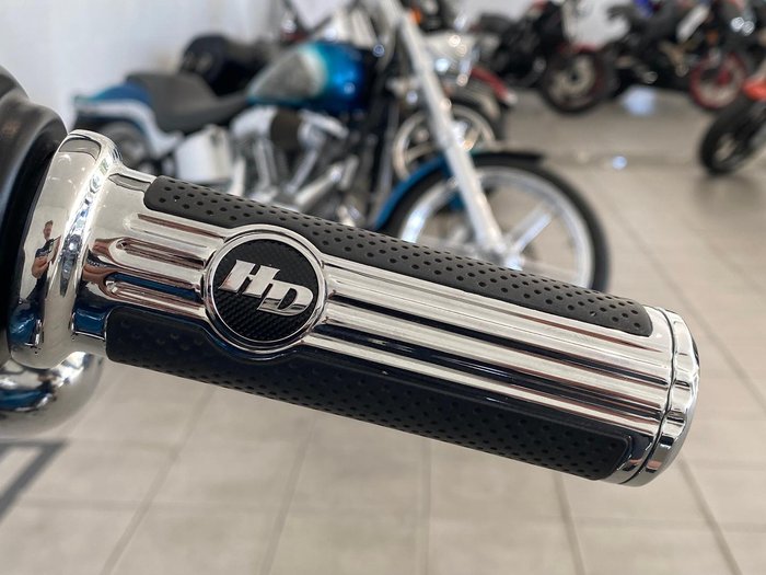 2020 Harley-Davidson Sport Glide 107 (FLSB) Softail Blue