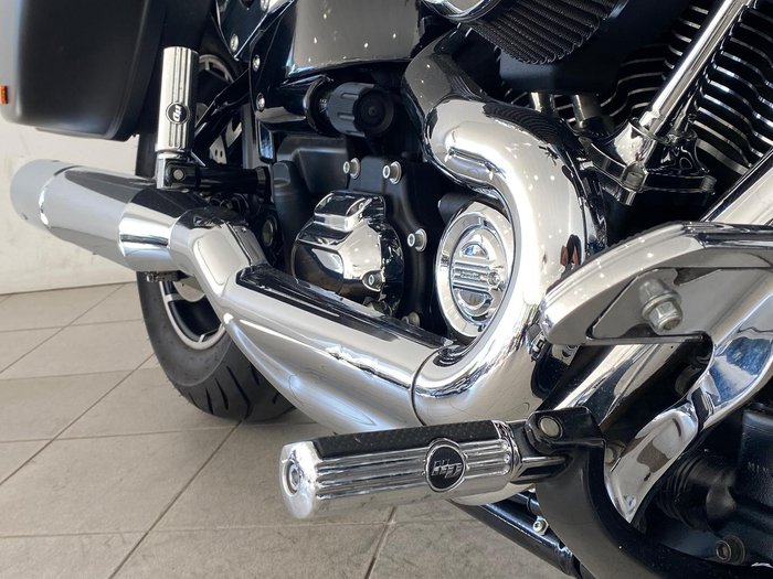 2020 Harley-Davidson Sport Glide 107 (FLSB) Softail Blue