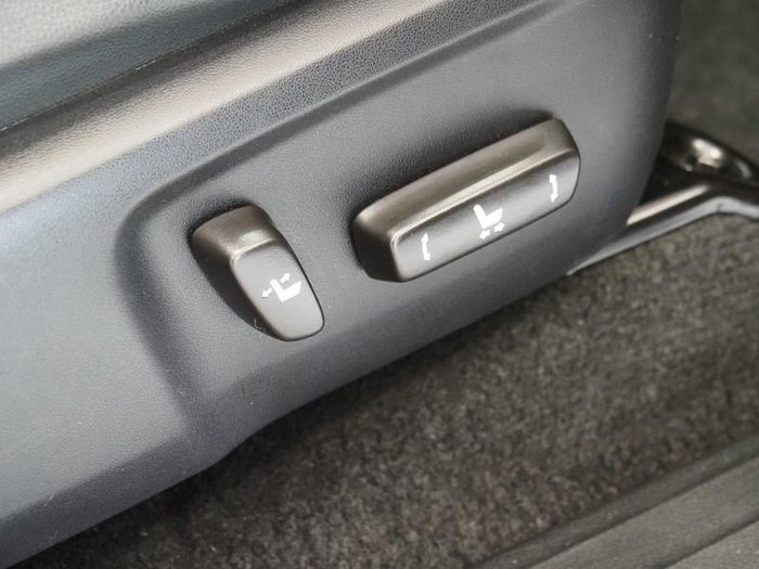 2019 Toyota Hilux Rugged X