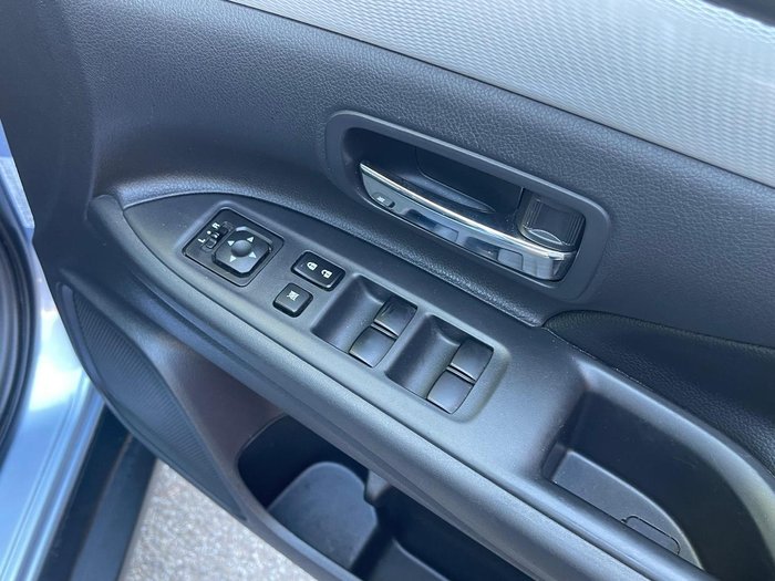 2014 Mitsubishi Outlander PHEV