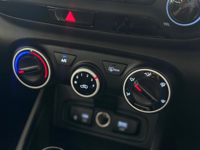 2025 Hyundai Venue Active