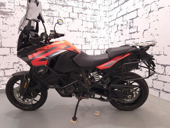 2020 KTM 1290 Super Adventure S Super Adventure Orange