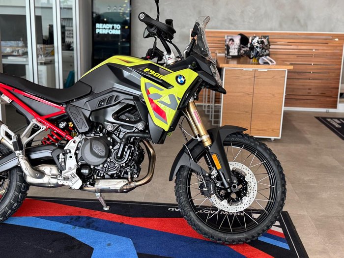 2025 BMW Motorrad F 900 GS Enduro F 900 Yellow