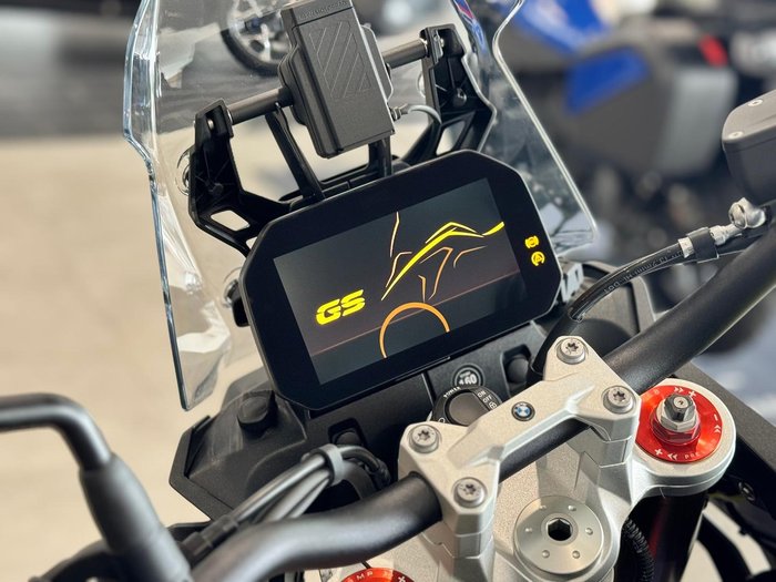 2025 BMW Motorrad F 900 GS Enduro F 900 Yellow