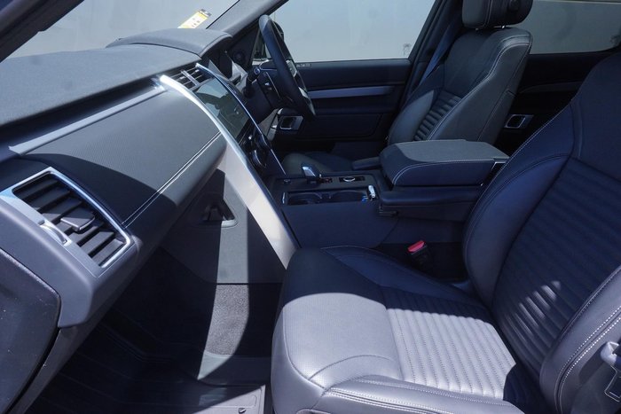 2025 Land Rover Discovery