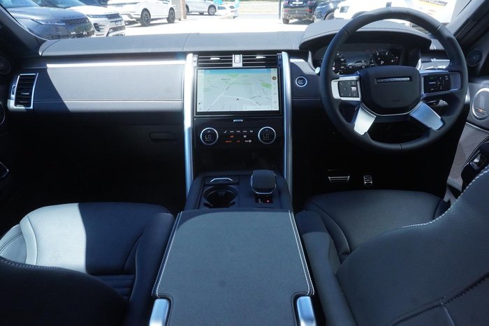 2025 Land Rover Discovery