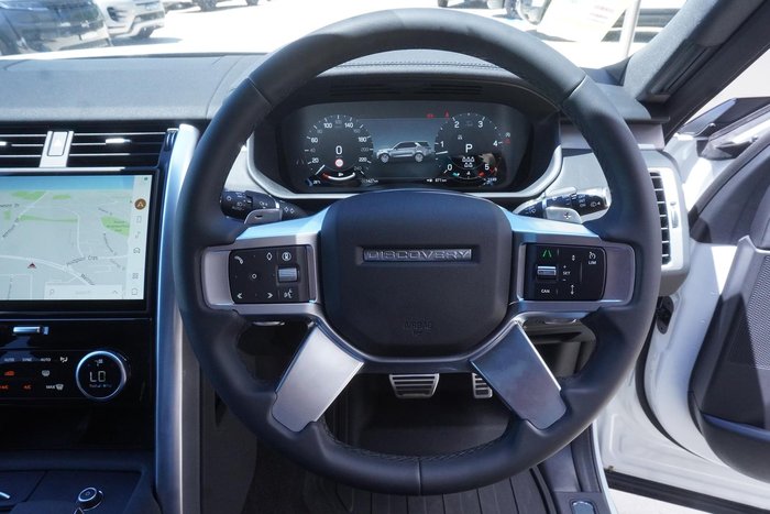 2025 Land Rover Discovery D350 Dynamic SE