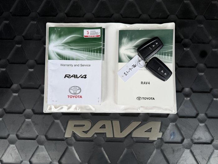 2019 Toyota RAV4 Cruiser 2WD