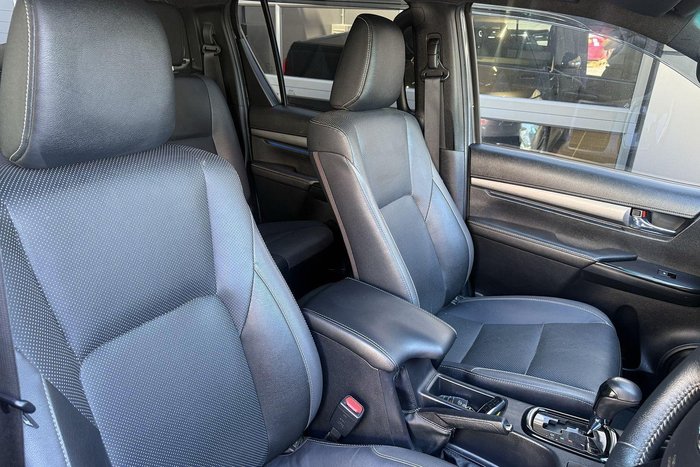 2022 Toyota Hilux Rogue