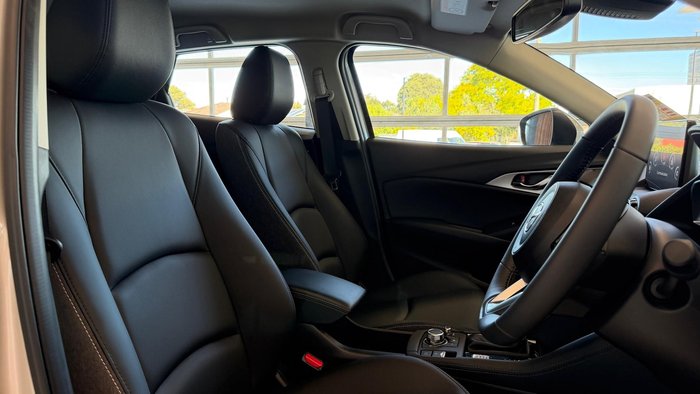 2025 Mazda CX-3 G20 Evolve