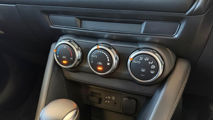 2025 Mazda CX-3 G20 Evolve