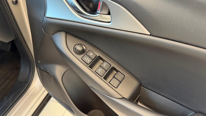 2025 Mazda CX-3 G20 Evolve