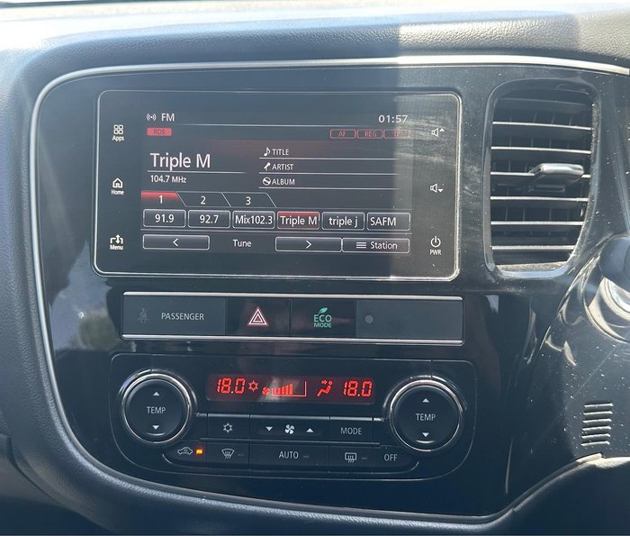 2018 Mitsubishi Outlander LS