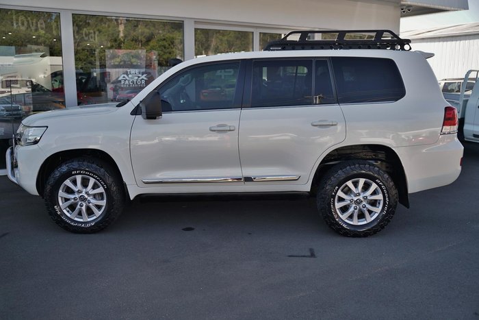 2017 Toyota Landcruiser VX