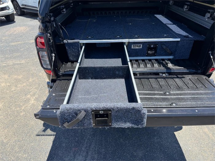 2017 NISSAN NAVARA ST-X (4x2)