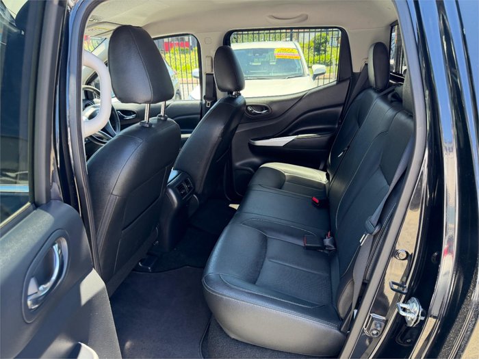 2017 NISSAN NAVARA ST-X (4x2)