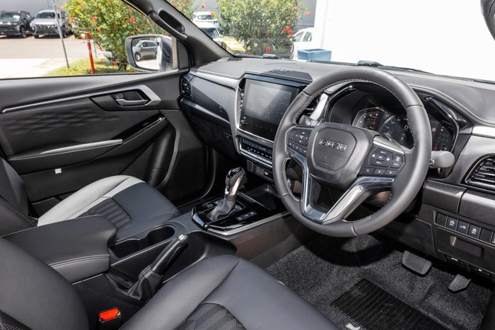 2025 Isuzu D-MAX LS-U+