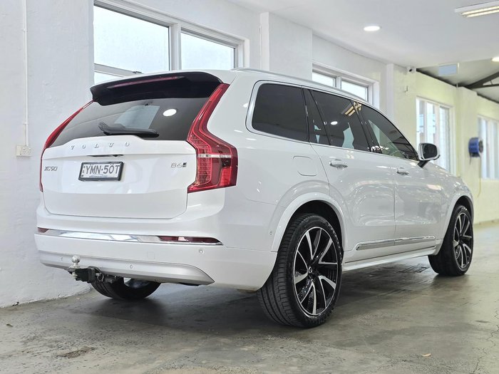 2022 Volvo XC90 B6 Inscription