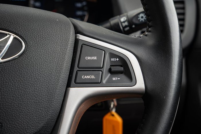 2018 Hyundai Accent Sport RB6 MY18 Pulse Red