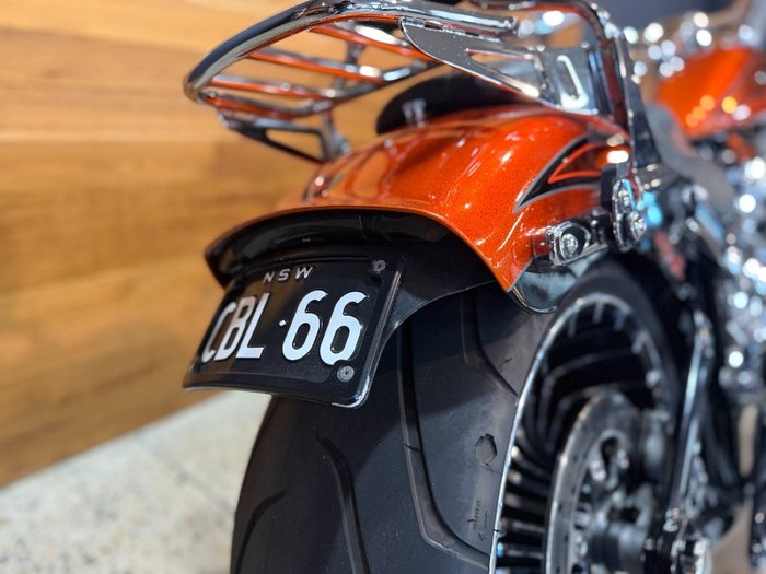 Harley-davidson 2014 HARLEY-DAVIDSON 1800CC FXSBSE CVO BREAKOUT Orange