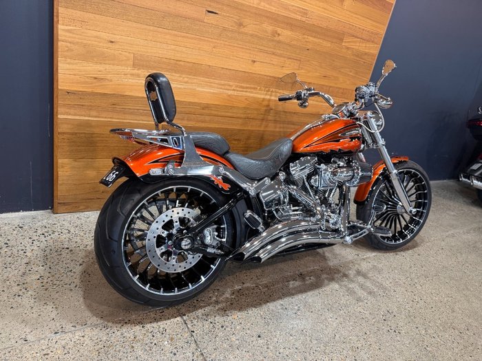 Harley-davidson 2014 HARLEY-DAVIDSON 1800CC FXSBSE CVO BREAKOUT Orange