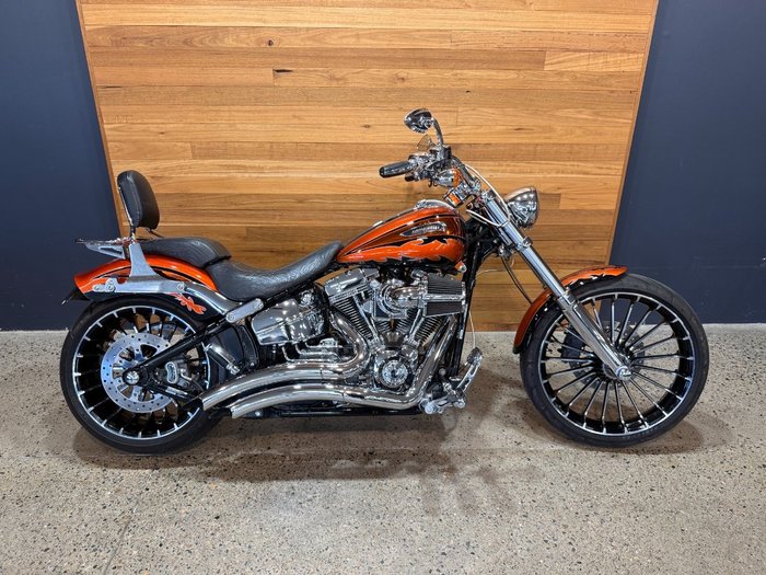 Harley-davidson 2014 HARLEY-DAVIDSON 1800CC FXSBSE CVO BREAKOUT Orange