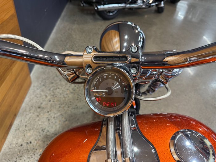 Harley-davidson 2014 HARLEY-DAVIDSON 1800CC FXSBSE CVO BREAKOUT Orange