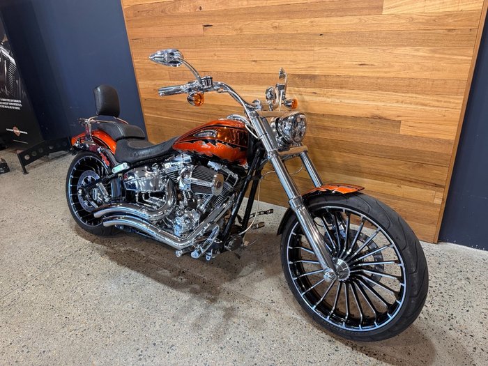 Harley-davidson 2014 HARLEY-DAVIDSON 1800CC FXSBSE CVO BREAKOUT Orange