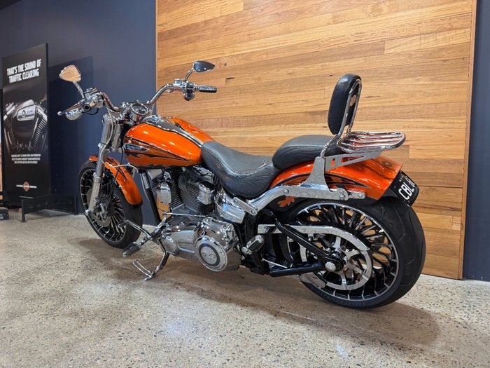 Harley-davidson 2014 HARLEY-DAVIDSON 1800CC FXSBSE CVO BREAKOUT Orange