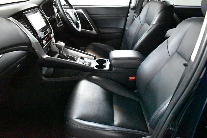 2022 Mitsubishi Pajero Sport Exceed