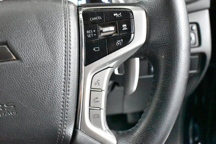 2022 Mitsubishi Pajero Sport Exceed