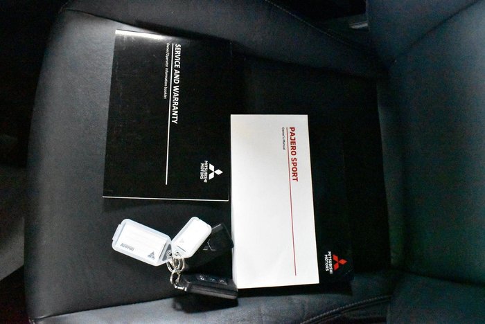 2022 Mitsubishi Pajero Sport Exceed