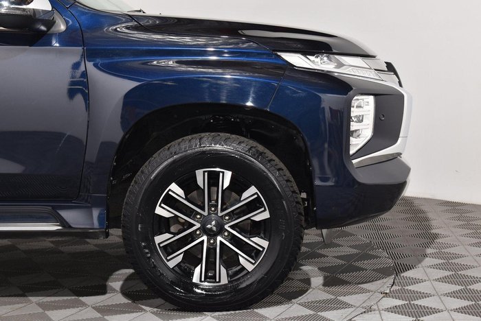 2022 Mitsubishi Pajero Sport Exceed