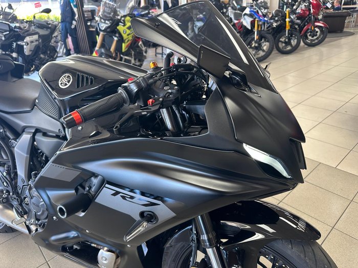 2025 Yamaha YZF-R7 LAMs YZF-R Black