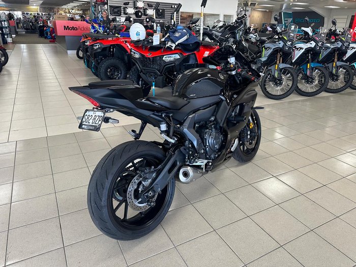 2025 Yamaha YZF-R7 LAMs YZF-R Black