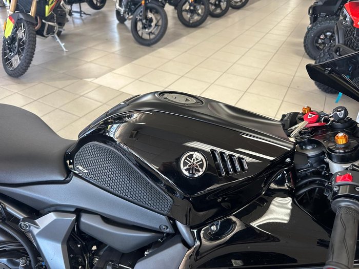 2025 Yamaha YZF-R7 LAMs YZF-R Black