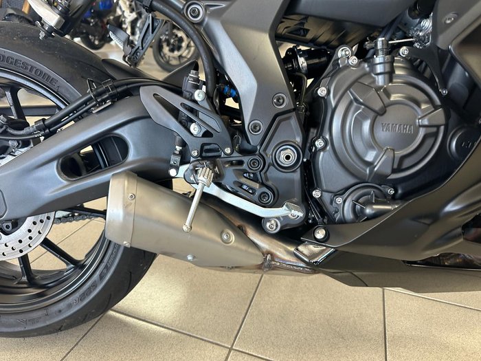 2025 Yamaha YZF-R7 LAMs YZF-R Black