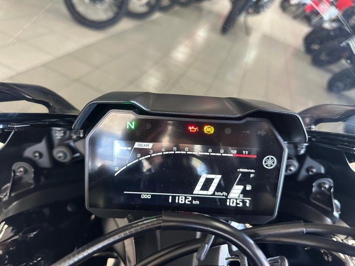 2025 Yamaha YZF-R7 LAMs YZF-R Black