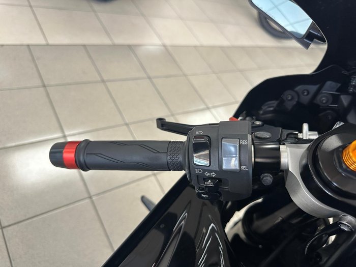 2025 Yamaha YZF-R7 LAMs YZF-R Black