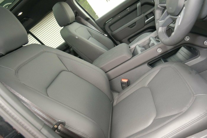 2025 Land Rover Defender 110 D250 S L663 MY25.5 AWD Santorini Black