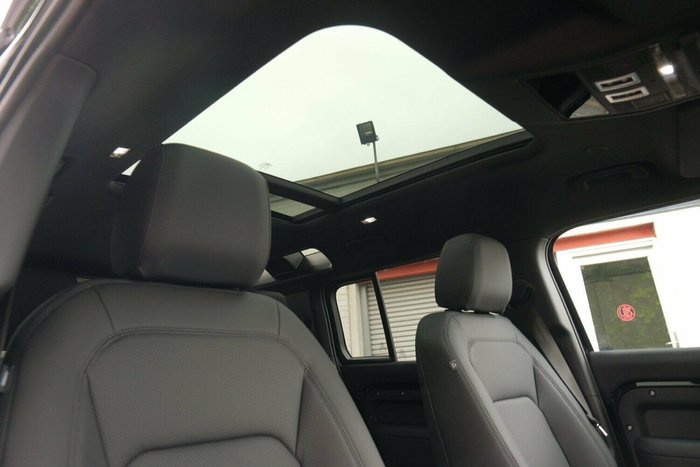 2025 Land Rover Defender 110 D250 S L663 MY25.5 AWD Santorini Black