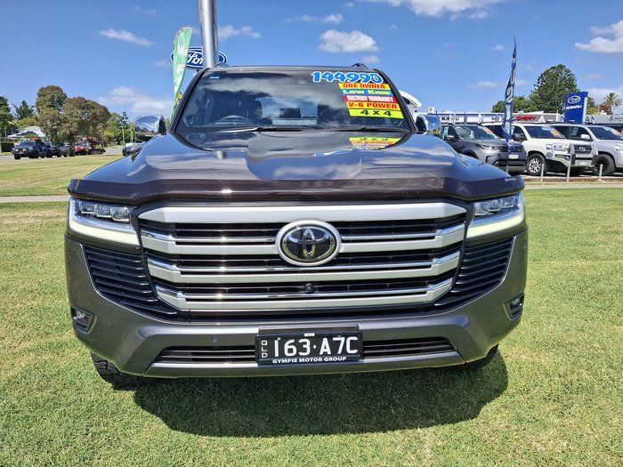 2024 Toyota Landcruiser Sahara