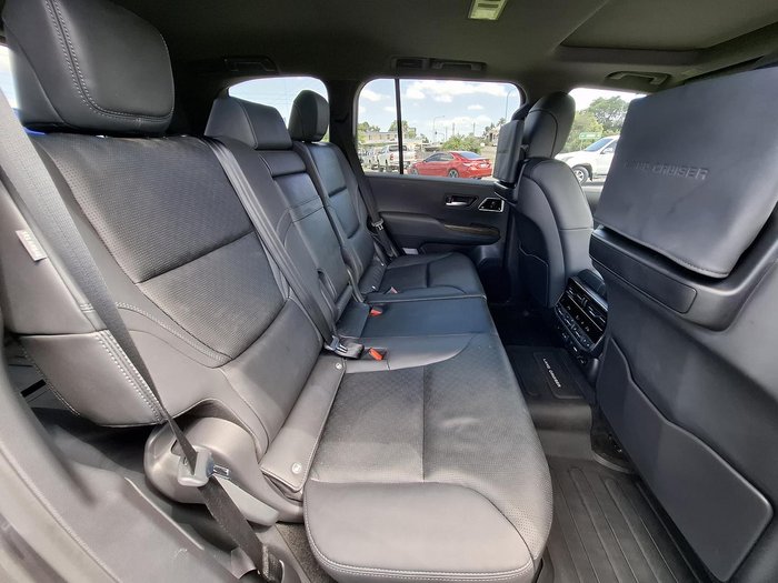 2024 Toyota Landcruiser Sahara